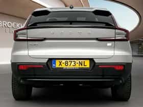 Volvo C40 (2023) thumbnail 6