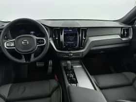 Volvo XC60 (2022) thumbnail 11