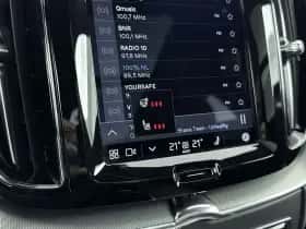 Volvo XC60 (2022) thumbnail 15
