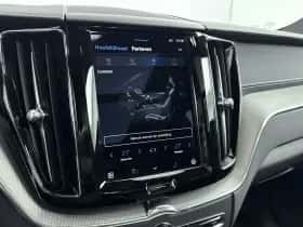 Volvo XC60 (2022) thumbnail 21