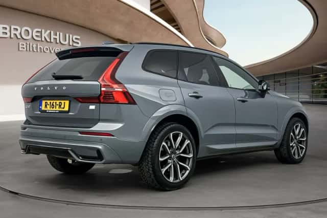 Volvo XC60 (2022) thumbnail 6