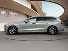 Volvo V60 (2025) thumbnail 2
