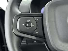 Volvo EX40 (2025) thumbnail 15