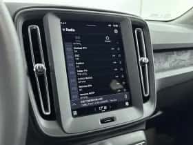 Volvo EX40 (2025) thumbnail 17