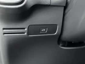 Volvo EX40 (2025) thumbnail 19