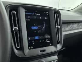 Volvo EX40 (2025) thumbnail 23
