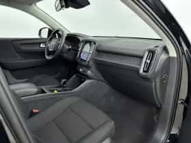 Volvo EX40 (2025) thumbnail 25