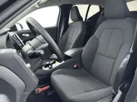 Volvo EX40 (2025) thumbnail 31