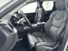 Volvo XC60 (2024) thumbnail 14