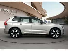 Volvo XC60 (2024) thumbnail 9