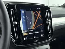 Volvo XC40 (2023) thumbnail 12