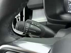 Volvo XC40 (2023) thumbnail 20