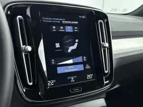 Volvo XC40 (2023) thumbnail 23