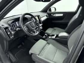 Volvo XC40 (2023) thumbnail 28