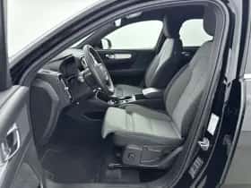 Volvo XC40 (2023) thumbnail 29