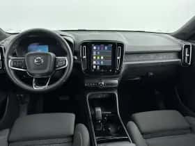 Volvo XC40 (2023) thumbnail 20