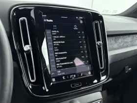 Volvo XC40 (2023) thumbnail 25