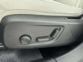 Volvo XC40 (2025) thumbnail 19
