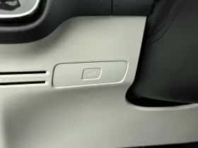 Volvo XC40 (2025) thumbnail 25