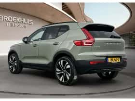 Volvo XC40 (2025) thumbnail 5
