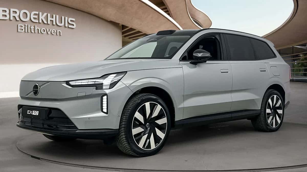 Volvo EX90 (2025) — foto 1