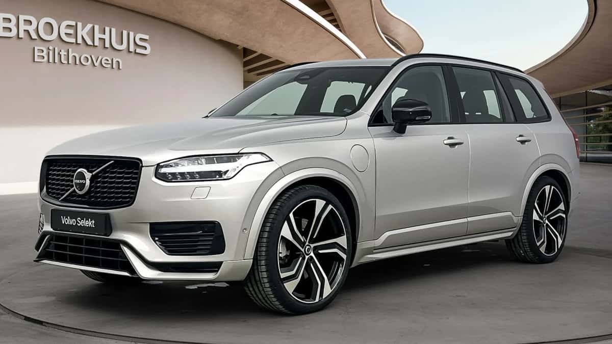 Volvo XC90 (2024) — foto 1
