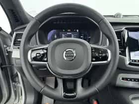 Volvo XC90 (2024) thumbnail 11