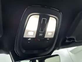 Volvo XC90 (2024) thumbnail 35