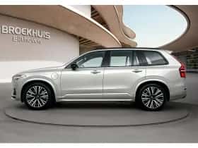 Volvo XC90 (2024) thumbnail 40
