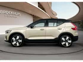 Volvo EX40 (2025) thumbnail 2