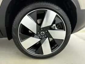 Volvo EX40 (2025) thumbnail 26