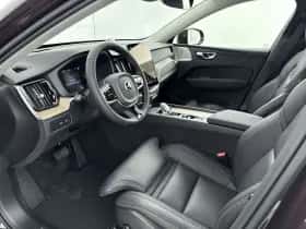 Volvo XC60 (2025) thumbnail 12