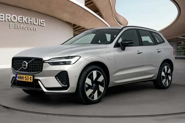 Volvo XC60 (2025) thumbnail 1