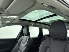 Volvo XC60 (2025) thumbnail 24