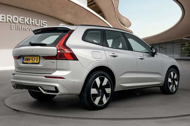 Volvo XC60 (2025) thumbnail 5