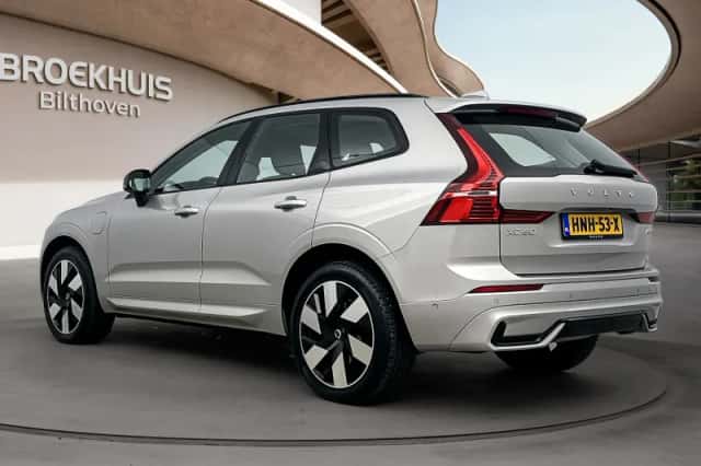 Volvo XC60 (2025) thumbnail 6