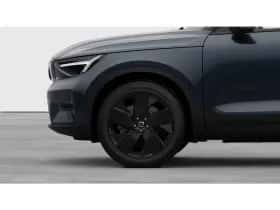 Volvo EX40 (2025) thumbnail 8