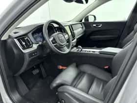 Volvo XC60 (2025) thumbnail 12