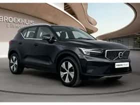 Volvo XC40 (2022) thumbnail 4
