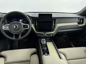 Volvo XC60 (2025) thumbnail 10