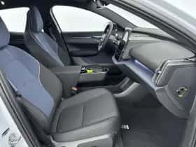 Volvo EX30 (2026) thumbnail 30