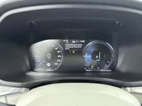 Volvo V60 (2022) thumbnail 14