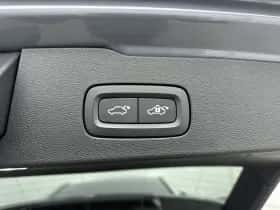 Volvo V60 (2022) thumbnail 24