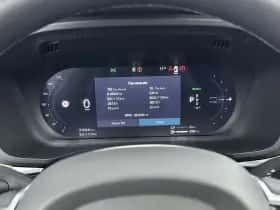 Volvo XC60 (2025) thumbnail 11