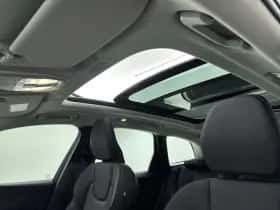 Volvo XC60 (2025) thumbnail 31