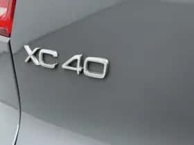 Volvo XC40 (2022) thumbnail 17