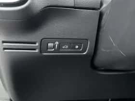Volvo XC40 (2022) thumbnail 25