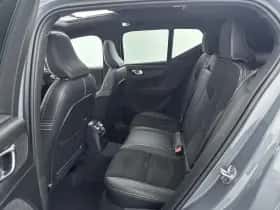 Volvo XC40 (2022) thumbnail 30