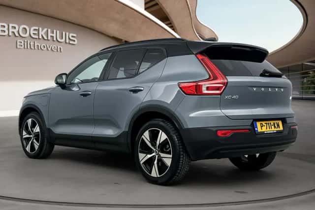 Volvo XC40 (2022) thumbnail 4