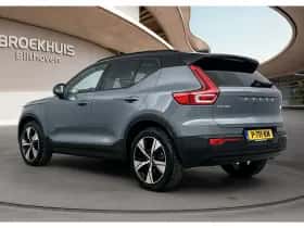 Volvo XC40 (2022) thumbnail 4